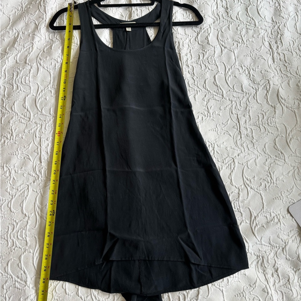 Silk Racerback Bk Ruffle detail Top - Picture 4 of 5